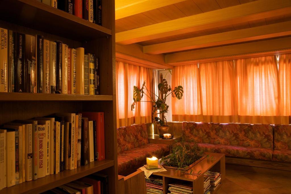 Albergo Bellaria Carano  Ngoại thất bức ảnh